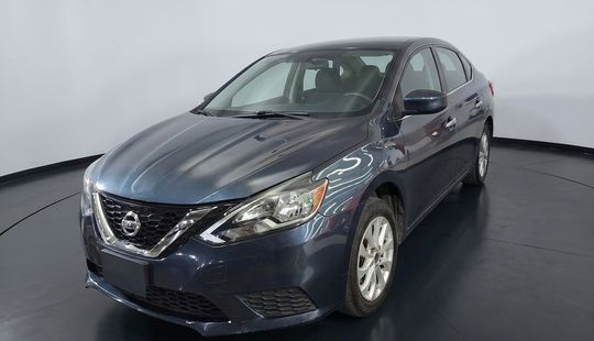 Nissan • Sentra