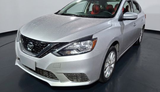 Nissan • Sentra