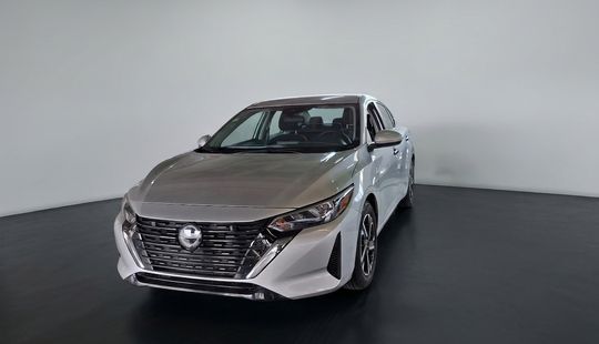 Nissan • Sentra