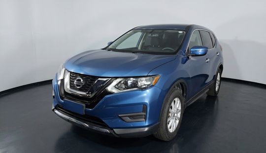 Nissan • X-Trail