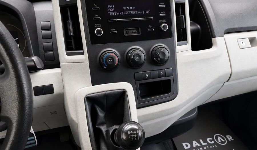 Toyota Hiace 2.8 PANEL SUPERLARGA DIESEL Van 2020