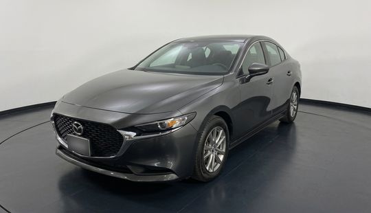 Mazda • Mazda 3