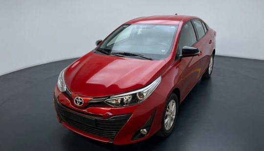 Toyota • Yaris