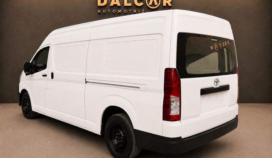 Toyota Hiace 2.8 PANEL SUPERLARGA DIESEL Van 2020