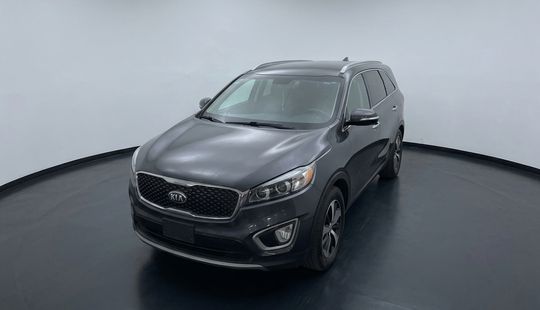 Kia • Sorento