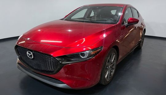 Mazda • Mazda 3