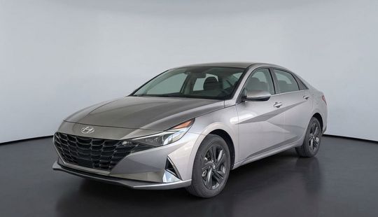 Hyundai • Elantra