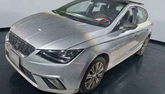 2020 • 45,500 km • Manual