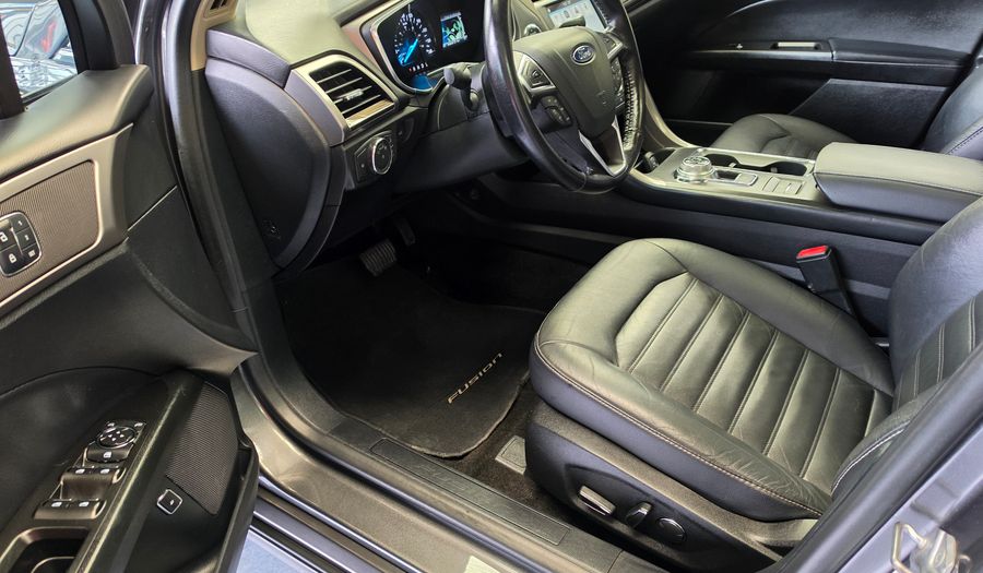Ford Fusion 2.0 SE LUXURY HYBRID AUTO Sedan 2018