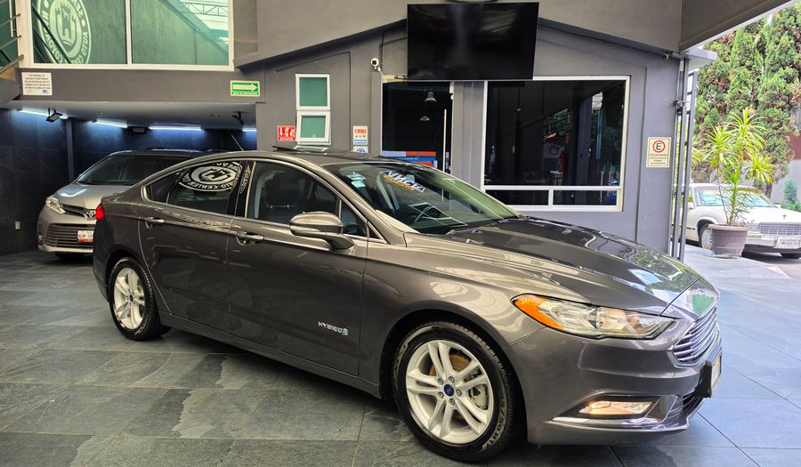 Ford Fusion 2.0 SE LUXURY HYBRID AUTO Sedan 2018