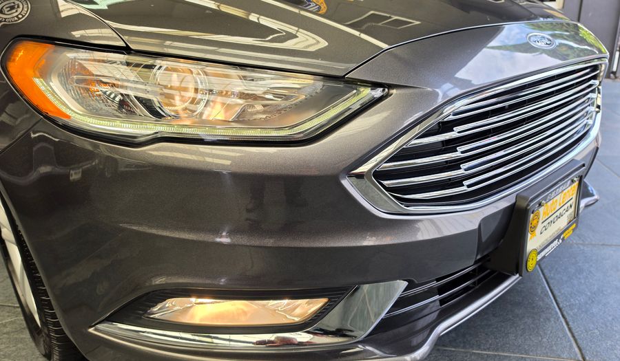 Ford Fusion 2.0 SE LUXURY HYBRID AUTO Sedan 2018