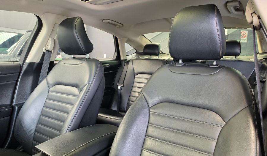 Ford Fusion 2.0 SE LUXURY HYBRID AUTO Sedan 2018