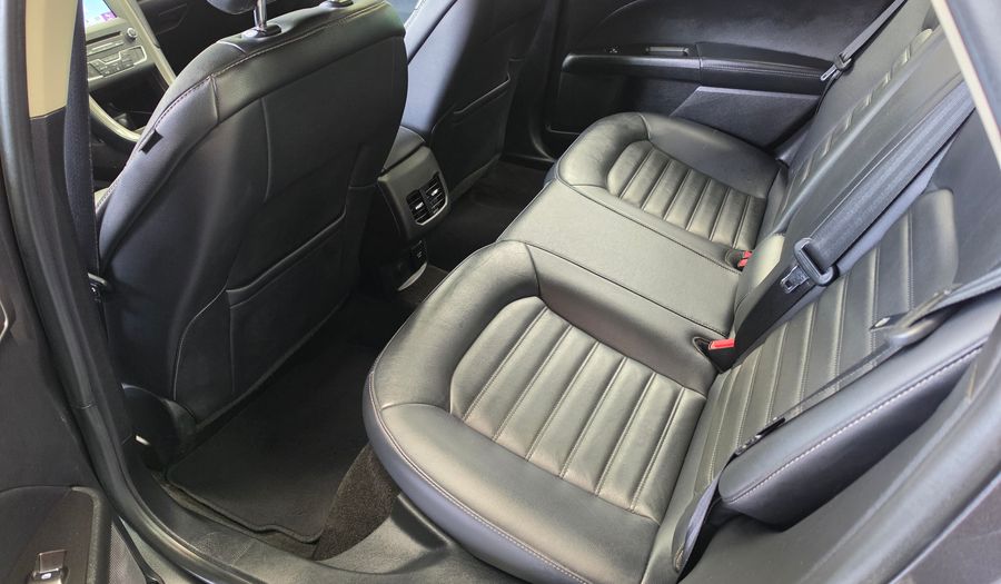 Ford Fusion 2.0 SE LUXURY HYBRID AUTO Sedan 2018