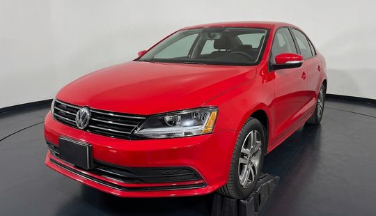 Volkswagen • Jetta