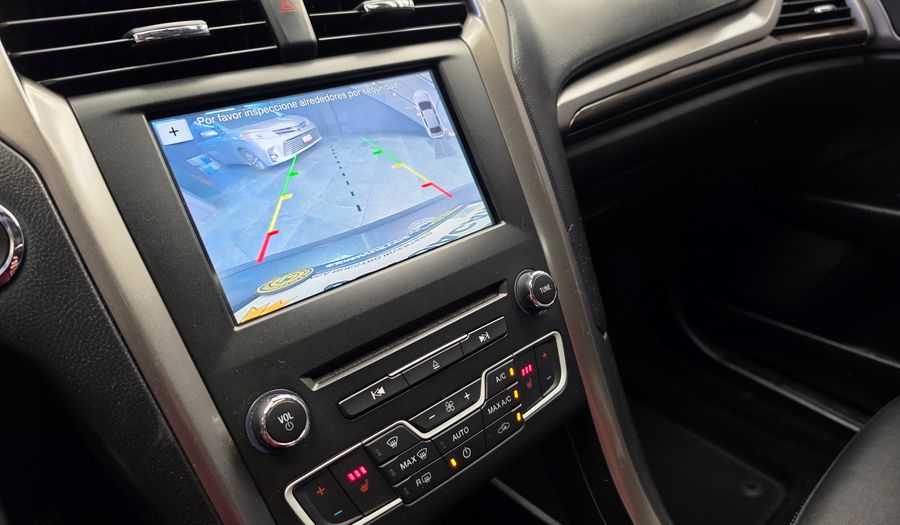 Ford Fusion 2.0 SE LUXURY HYBRID AUTO Sedan 2018