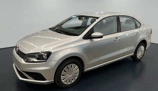 Volkswagen • Vento