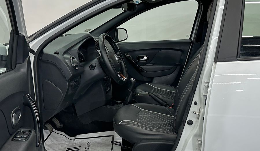 Renault Logan 1.6 INTENS MT Sedan 2023
