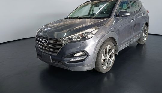 Hyundai • Tucson