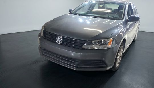 Volkswagen • Jetta