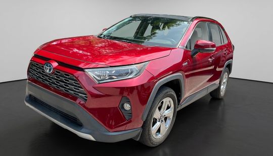 Toyota • RAV4
