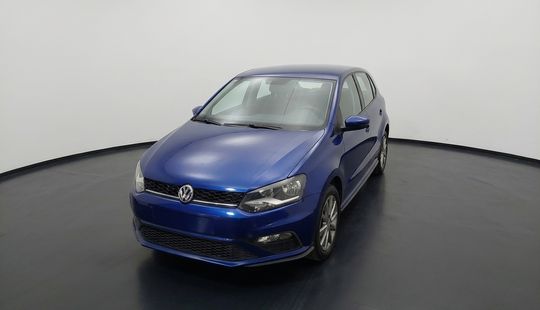 Volkswagen • Polo