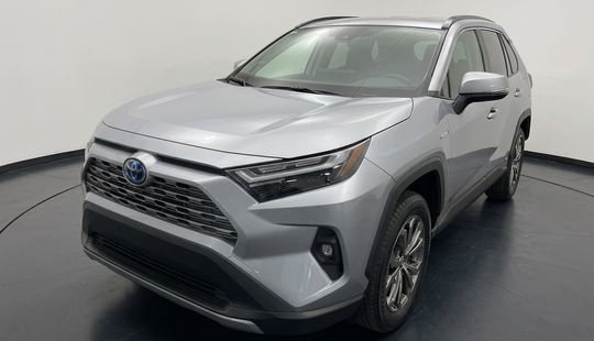 Toyota • RAV4