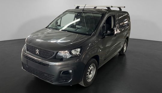 Peugeot • Partner