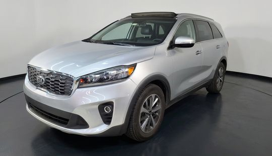 Kia • Sorento