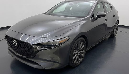 Mazda • Mazda 3