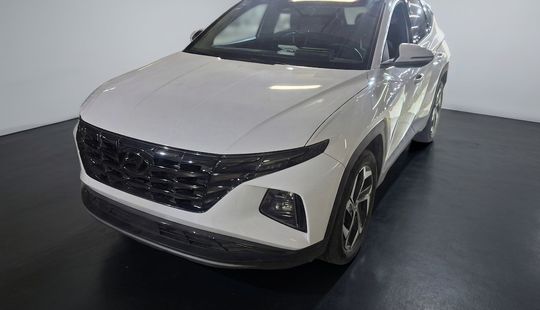Hyundai • Tucson