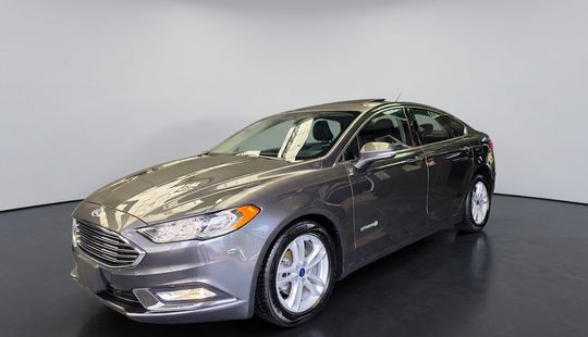 Ford • Fusion
