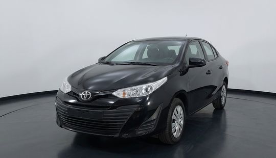 Toyota • Yaris
