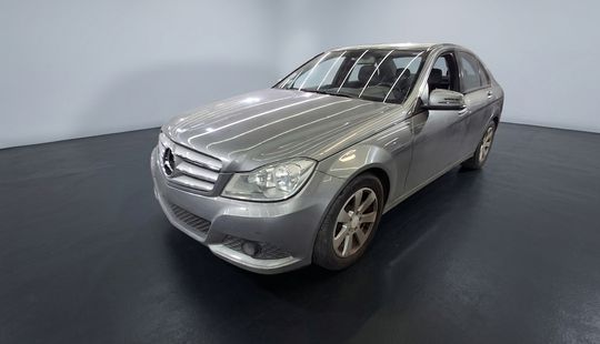 Mercedes Benz • Clase C