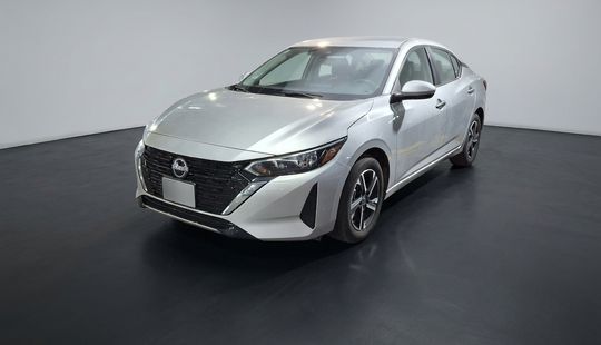 Nissan • Sentra