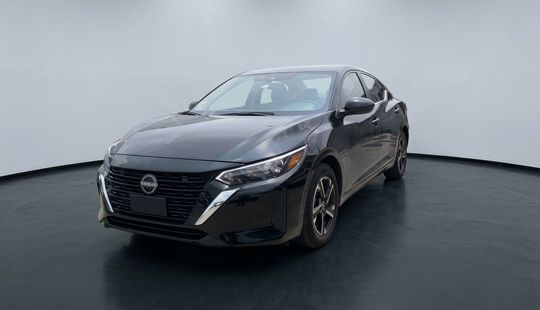 Nissan • Sentra