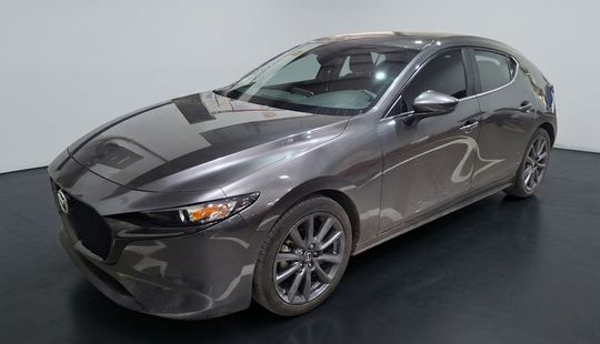 Mazda • Mazda 3