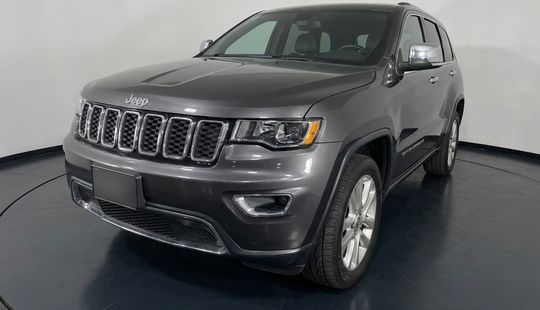 Jeep • Grand Cherokee