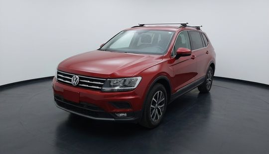 Volkswagen • Tiguan
