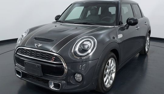 Mini • Cooper S