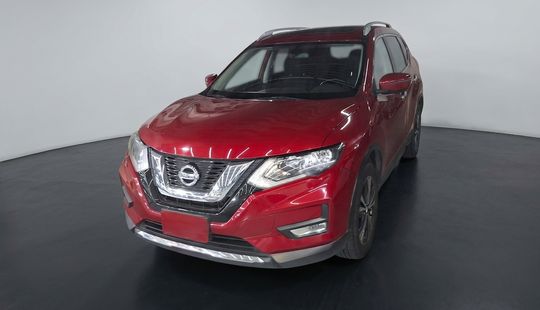 Nissan • X-Trail
