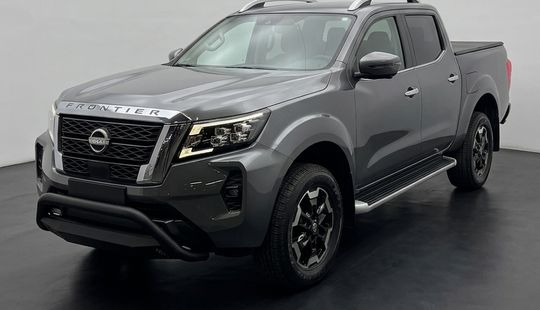 Nissan • Frontier