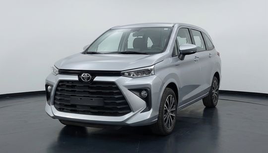 Toyota • Avanza
