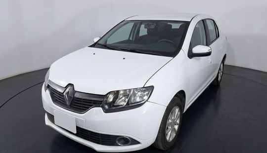 Renault • Logan