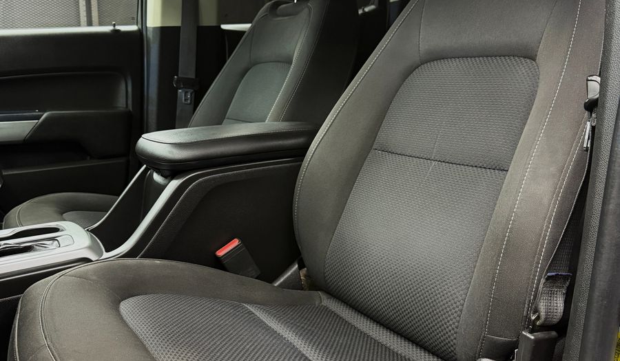 Chevrolet Colorado 2.5 DOBLE CABINA LT B 4X2 AT Pickup 2017