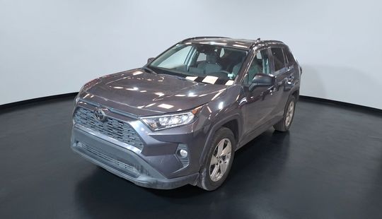 Toyota • RAV4