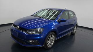 Volkswagen • Polo