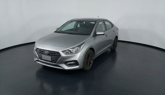 Hyundai • Accent