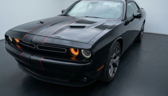 Dodge • Challenger