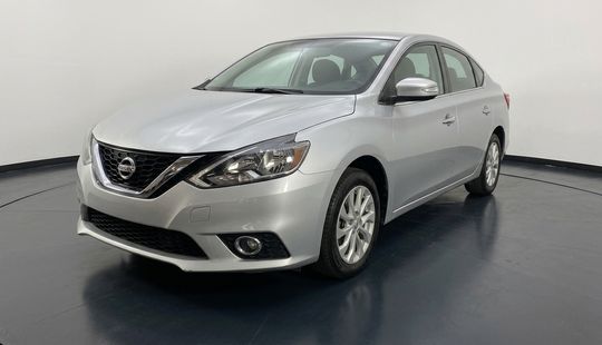 Nissan • Sentra