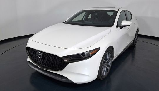 Mazda • Mazda 3